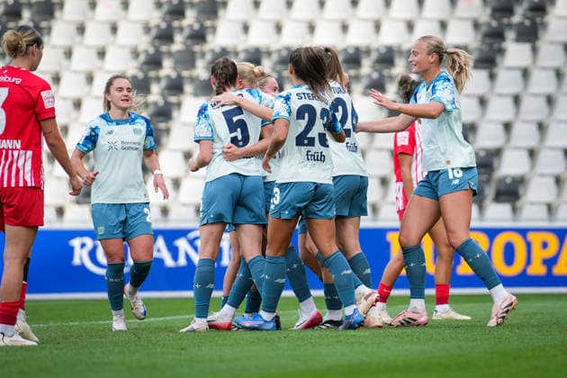 Fussball, Google Pixel Frauen-Bundesliga, 5. Spieltag, 2026 2027, SC Freiburg vs. Bayer 04 Leverkusen, 20.09.2026, Dreisamstadion, Freiburg, Cornelia Kramer (Bayer 04 Leverkusen, 07) Tor, Elfmeter, Freiburg Dreisamstadion Baden-Württemberg Deutschland Copyright: xFINLEYxMÖRCHx
