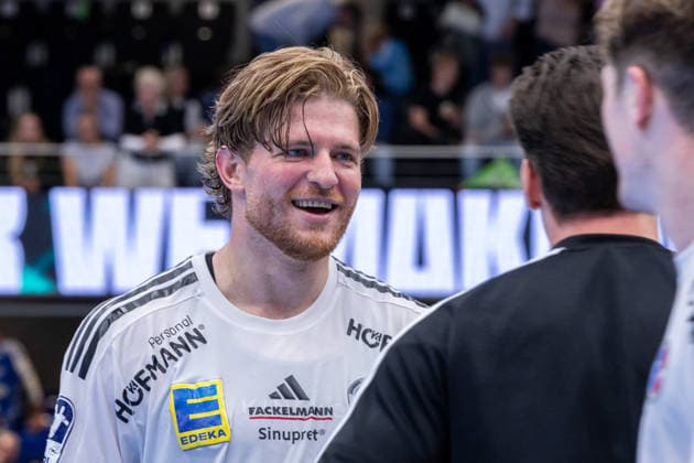 Maciej Gebala (HC Erlangen, 77) jubelt nach dem 28:33 Sieg GER, TBV Lemgo Lippe vs. HC Erlangen, Handball, 1. Bundesliga, 5. Spieltag, Spielzeit 2026 2027, 20.09.2026 GER, TBV Lemgo Lippe vs. HC Erlangen, Handball, 1. Bundesliga, 5. Spieltag, Spielzeit 2026 2027, 20.09.2026 Lemgo Copyright: xEibner-Pressefoto JanxRollingerx EP_JSK