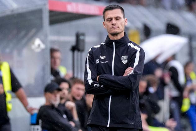 Thomas Wörle (Tom Wörle, Trainer, Cheftrainer, Münster), Einzelbild, Einzelfoto, Aktion, Action, enttäuscht schauend, Enttäuschung, Frustration, disappointed, pessimistisch, 20.09.2026, Mannheim (Deutschland), Fussball, 3. Liga, SV Waldhof Mannheim - SC Preußen Münster, DFB DFL REGULATIONS PROHIBIT ANY USE OF PHOTOGRAPHS AS IMAGE SEQUENCES AND OR QUASI-VIDEO.