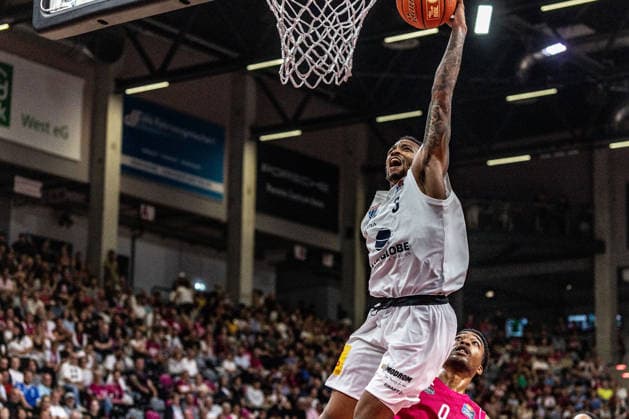 DeLonnie Hunt (SYNTAINICS MBC, 03) am Korb Telekom Baskets Bonn vs. SYNTAINICS MBC, Basketball, easy Credit BBL, 03. Spieltag, 2026 2027, 27.09.2026 Telekom Baskets Bonn vs. SYNTAINICS MBC, Basketball, easy Credit BBL, 03. Spieltag, 2026 2027, 27.09.2026 Bonn Copyright: xEibner-Pressefoto GerhardxWingenderx EP_GWR