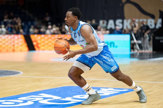Jonathan Stove (Nr. 22 Rostock Seawolves) GER, Basketball Loewen Braunschweig gegen Rostock Seawolves, Basketball, easyCredit BBL, Woche 3, Spielzeit 2026 27, 27.09.2026 GER, Basketball Loewen Braunschweig gegen Rostock Seawolves, Basketball, easyCredit BBL, Woche 3, Spielzeit 2026 27, 27.09.2026 Braunschweig Copyright: xEibner-Pressefoto DanielxREINELTx EP_DRT