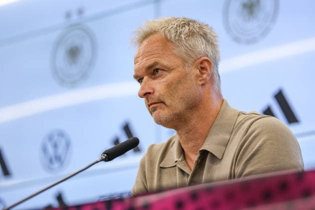 GER, Frankfurt, Pressekonferenz mit Nia Künzer, Christian Wück und Michael Urbansky, hybride Medienrunde, DFB, Start WM-Saison, Deutsche Nationalmannschaft, DFB Campus im Bild: Christian Wück (Bundestrainer Deutschland, Deutsche Nationalmannschaft), DFB Pressekonferenz, PK zum Start der WM Saison der Deutschen Nationalmannschaft der Frauen und der U23 am DFB Campus DFB DFL REGULATIONS PROHIBIT ANY USE OF PHOTOGRAPHS AS IMAGE SEQUENCES AND OR QUASI-VIDEO, 29.09.2026 Copyright: HMBxMedia HendrikxHamelau