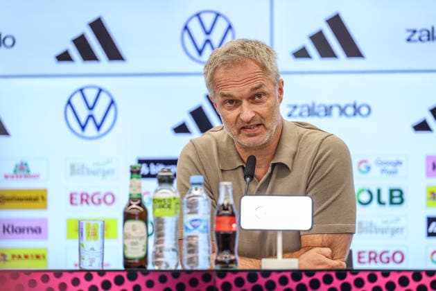 GER, Frankfurt, Pressekonferenz mit Nia Künzer, Christian Wück und Michael Urbansky, hybride Medienrunde, DFB, Start WM-Saison, Deutsche Nationalmannschaft, DFB Campus im Bild: Christian Wück (Bundestrainer Deutschland, Deutsche Nationalmannschaft), DFB Pressekonferenz, PK zum Start der WM Saison der Deutschen Nationalmannschaft der Frauen und der U23 am DFB Campus DFB DFL REGULATIONS PROHIBIT ANY USE OF PHOTOGRAPHS AS IMAGE SEQUENCES AND OR QUASI-VIDEO, 29.09.2026 Copyright: HMBxMedia HendrikxHamelau