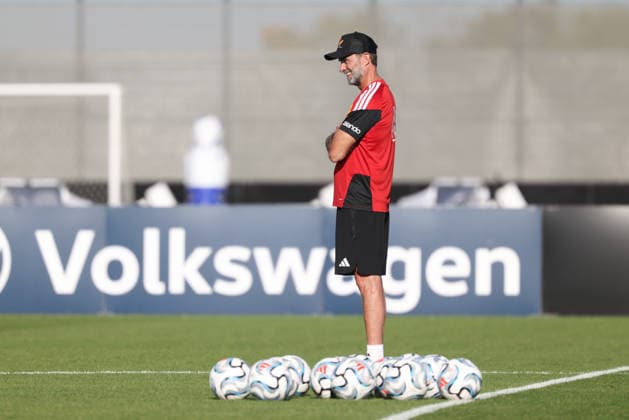 Juergen Klopp (Deutschland, Bundestrainer), lacht, GER, Deutschland Nationalmannschaft, Training, Fussball, UEFA Nations League, Saison 2026 2027, 29.09.2026, GER, Deutschland Nationalmannschaft, Training, Fussball, UEFA Nations League, Saison 2026 2027, 29.09.2026 Herzogenaurach Copyright: xEibner-Pressefoto JennixMaulx EP_JML