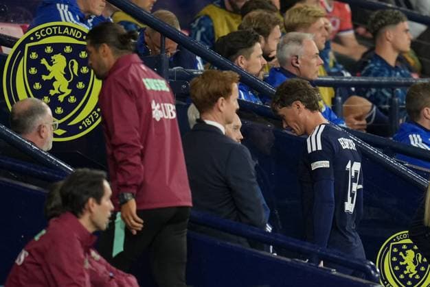 Jack Hendry of Scotland sent off Scotland v Switzerland, Football, UEFA Nation s League, Group B1, Hampden Park, Glasgow, UK, Hampden Park, Glasgow, Scotland, Scotland, UK - 29 Sep 2026Glasgow Hampden Park Scotland United Kingdom Copyright: xStuartxWallace Shutterstockx 17176216as
