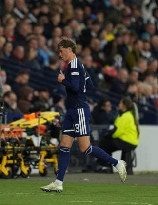 Jack Hendry of Scotland jogs towards the tunnel after he was sent off for a foul on Johan Manzambi of Switzerland Scotland v Switzerland, Football, UEFA Nation s League, Group B1, Hampden Park, Glasgow, UK, Hampden Park, Glasgow, Scotland, Scotland, UK - 29 Sep 2026Glasgow Hampden Park Scotland United Kingdom Copyright: xStuartxWallace Shutterstockx 17176216at