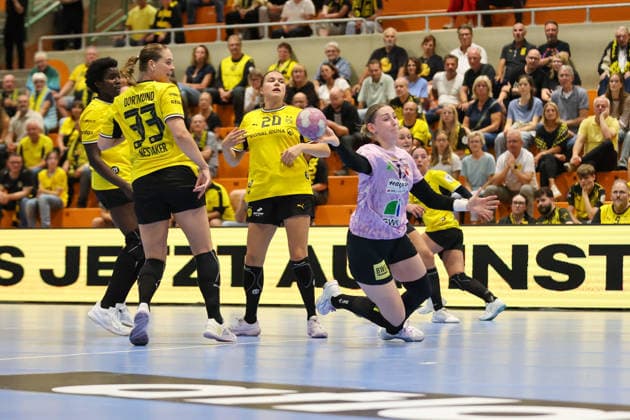 GER, BVB Borussia Dortmund Handball vs. SV Union Halle-Neustadt, Handball, DHB-Pokal Frauen, Spielzeit 2026 2027, 30.09.2026,Lea Gruber (SV Union Halle-Neustadt) GER, BVB Borussia Dortmund Handball vs. SV Union Halle-Neustadt, Handball, DHB-Pokal Frauen, Spielzeit 2026 2027, 30.09.2026 Dortmund Copyright: xEibner-Pressefoto JavadxMohammadpourx EP_JMR