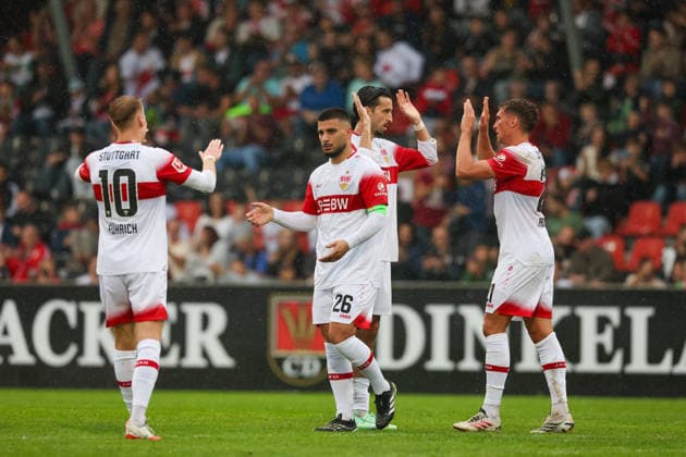 Jubel nach dem 3:0 durch Deniz Undav (VfB Stuttgart, 26) GER, VfB Stuttgart vs. SpVgg Greuther Fuerth, Fussball, Freundschaftsspiele - Herren, Spielzeit 2026 2027, 01.10.2026 GER, VfB Stuttgart vs. SpVgg Greuther Fuerth, Fussball, Freundschaftsspiele - Herren, Spielzeit 2026 2027, 01.10.2026 Aspach Copyright: xEibner-Pressefoto SoerenxHerwegx EP_SHG