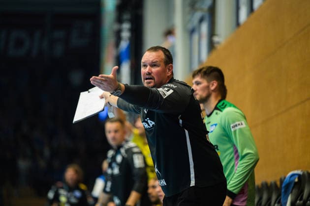 Misha Kaufmann (TVB Stuttgart, Trainer) GER, ThSV Eisenach gegen TVB Stuttgart, 1. Opel Handballbundesliga, Handball, 7. Spieltag, Saison 2026 2027, 19.00 Uhr, 01.10.2026 GER, ThSV Eisenach gegen TVB Stuttgart, 1. Opel Handballbundesliga, Handball, 7. Spieltag, Saison 2026 2027, 19.00 Uhr, 01.10.2026 Eisenach Copyright: xMartinxHerbstx