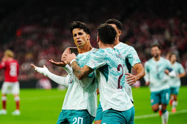 Torjubel Portugal nach Tor zum 0:1 Joao Cancelo (Portugal, 20) DEN, Dänemark vs. Portugal, Fußball, UEFA Nations League A, Gruppe 4, Spieltag 03, Saison 2026 2027, 01.10.2026 DEN, Dänemark vs. Portugal, Fußball, UEFA Nations League A, Gruppe 4, Spieltag 03, Saison 2026 2027, 01.10.2026 Kopenhagen Copyright: xEibner-Pressefoto MarcelxvonxFehrnx EP_MFN