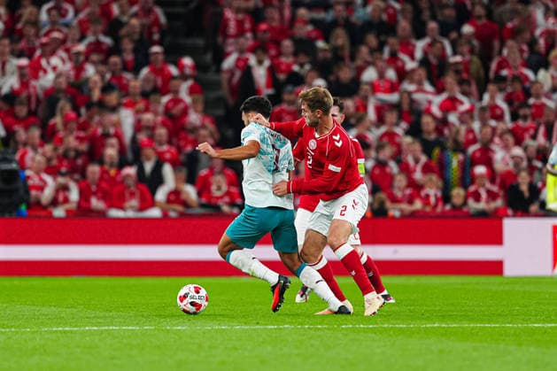 Goncalo Ramos (Portugal, 09), Joachim Andersen (Dänemark, 02) DEN, Dänemark vs. Portugal, Fußball, UEFA Nations League A, Gruppe 4, Spieltag 03, Saison 2026 2027, 01.10.2026 DEN, Dänemark vs. Portugal, Fußball, UEFA Nations League A, Gruppe 4, Spieltag 03, Saison 2026 2027, 01.10.2026 Kopenhagen Copyright: xEibner-Pressefoto MarcelxvonxFehrnx EP_MFN
