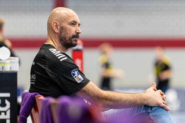Davor Dominikovic (TuS N-Luebbecke, Trainer) GER, TuS N-Luebbecke vs. HSC 2000 Coburg, Handball, 2. Bundesliga, 6. Spieltag, Spielzeit 2026 2027, 02.10.2026 GER, TuS N-Luebbecke vs. HSC 2000 Coburg, Handball, 2. Bundesliga, 6. Spieltag, Spielzeit 2026 2027, 02.10.2026 Luebbecke Copyright: xEibner-Pressefoto JanxRollingerx EP_JSK