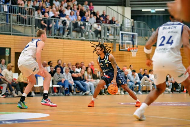GER, VfL SparkassenStars Bochum vs. Eisbaeren Bremerhaven, Basketball, ProA, 2. Spieltag, Spielzeit 2026 2027, 02.10.2026,Corey McKeithan (Eisbaeren Bremerhaven) GER, VfL SparkassenStars Bochum vs. Eisbaeren Bremerhaven, Basketball, ProA, 2. Spieltag, Spielzeit 2026 2027, 02.10.2026 VfL SparkassenStars Bochum Copyright: xEibner-Pressefoto JavadxMohammadpourx EP_JMR