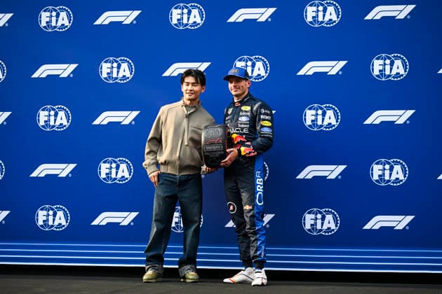F1 - BAHRAIN GRAND PRIX IN MALAYSIA 2026 Alvin Chong, actor and singer, VERSTAPPEN Max (nld), Red Bull Racing Ford RB22, portrait during the 2026 Formula 1 Bahrain Grand Prix in Malaysia, 16th round of the 2026 Formula One World Championship, WM, Weltmeisterschaft from October 2 to 4, 2026 on the Sepang International Circuit, in Sepang, Malaysia - SepangMalaysia Copyright: xALBERTOxVIMERCATIx