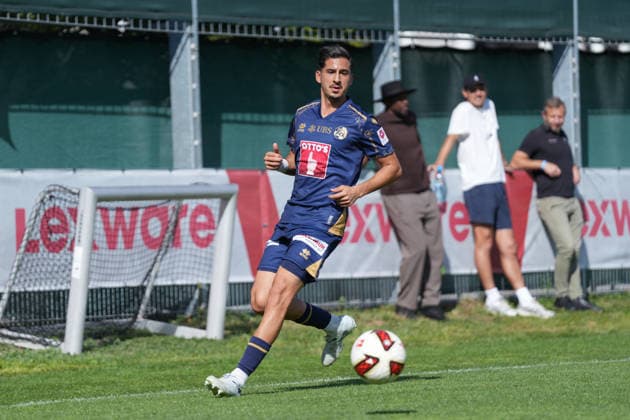 Ruben Fernandes (FC Luzern, 22) am Ball , Deutschland, Fussball, Testspiel, SC Freiburg vs. FC Luzern, 03.10.2026, Europa-Park Stadion, Trainingsplatz, Freiburg Freiburg Europa-Park Stadion, Trainingspl Baden-Wuerttemberg Deutschland Copyright: xArnexAmbergx