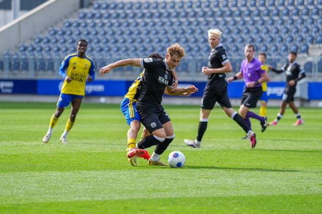 Niederlande: Fussball, Internationales Freundschaftsspiel, Länderspielpause, 3. Liga, Eredivisie, Saison 2026-2027, Kooi Stadion - Leeuwarden (Niederlande), Samstag, 03.10.2026, SC Cambuur Leeuwarden vs SV Meppen: Florian Bähr (SV Meppen, 39) Copyright: xMichelxWittex