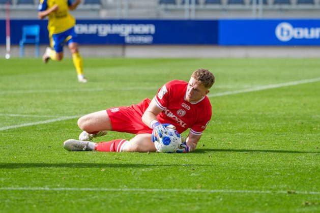 Niederlande: Fussball, Internationales Freundschaftsspiel, Länderspielpause, 3. Liga, Eredivisie, Saison 2026-2027, Kooi Stadion - Leeuwarden (Niederlande), Samstag, 03.10.2026, SC Cambuur Leeuwarden vs SV Meppen: Julius Pünt (SV Meppen, 44) Copyright: xMichelxWittex