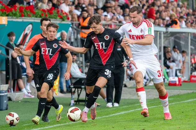 Zweikampf zwischen Alexander Prokopenko (Viktoria Koeln, 30) und Luis Stapelmann (1. FC Koeln, 38). Daneben Niklas Jahn (Viktoria Koeln, 16). FC Viktoria Koeln vs. FC Hansa Rostock , Fussball, 3. Liga, 05. Spieltag, Saison 2026 2027, 11.09.2026 DFL DFB Regulations prohibit any use of Photographs as image sequences and or Quasivideo FC Viktoria Koeln vs. FC Hansa Rostock, Fussball, 3. Liga, 05. Spieltag, Saison 2026 2027, 11.09.2026 Koeln Copyright: xEibner-Pressefoto ThomasxHaeslerx EP_THR