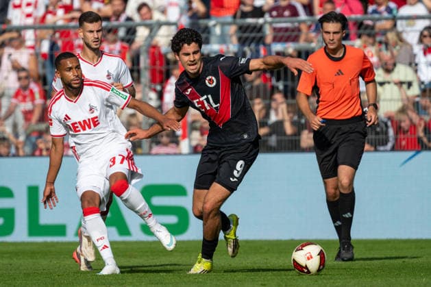 Zweikampf zwischen Linton Maina (1. FC Koeln, 37) und Jakob Sachse (Viktoria Koeln, 09). FC Viktoria Koeln vs. FC Hansa Rostock , Fussball, 3. Liga, 05. Spieltag, Saison 2026 2027, 11.09.2026 DFL DFB Regulations prohibit any use of Photographs as image sequences and or Quasivideo FC Viktoria Koeln vs. FC Hansa Rostock, Fussball, 3. Liga, 05. Spieltag, Saison 2026 2027, 11.09.2026 Koeln Copyright: xEibner-Pressefoto ThomasxHaeslerx EP_THR