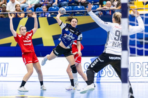 (L-R) Klara Birtic (HC Podravka, 07), Nuria Bucher (HSG Blomberg-Lippe, 21), Amelie Julia Berger (HC Podravka, 03), Lucija Besen (HC Podravka, 98) GER, HSG Blomberg-Lippe vs. HC Podravka, Handball, EHF Champions League Women, Gruppenphase, Spielzeit 2026 2027, 03.10.2026 GER, HSG Blomberg-Lippe vs. HC Podravka, Handball, EHF Champions League Women, Gruppenphase, Spielzeit 2026 2027, 03.10.2026 Lemgo Copyright: xEibner-Pressefoto JanxRollingerx EP_JSK