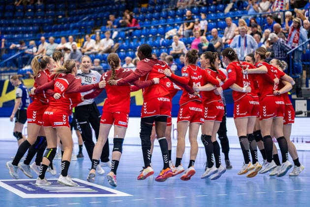 Die Spieler von HC Podravka jubeln nach dem 31:33 Sieg GER, HSG Blomberg-Lippe vs. HC Podravka, Handball, EHF Champions League Women, Gruppenphase, Spielzeit 2026 2027, 03.10.2026 GER, HSG Blomberg-Lippe vs. HC Podravka, Handball, EHF Champions League Women, Gruppenphase, Spielzeit 2026 2027, 03.10.2026 Lemgo Copyright: xEibner-Pressefoto JanxRollingerx EP_JSK