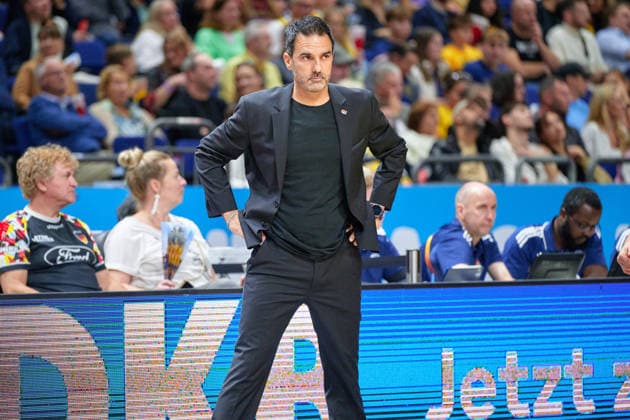 Jesus Ramirez (Bamberg Baskets, Head Coach), GER, ALBA Berlin vs. BMA 365 Bamberg Baskets, Basketball Herren, easy Credit BBL, Saison 2026 27, 4. Spieltag, 03.10.2026 GER, ALBA Berlin vs. BMA 365 Bamberg Baskets, Basketball Herren, easy Credit BBL, Saison 2026 27, 4. Spieltag, 03.10.2026 Berlin