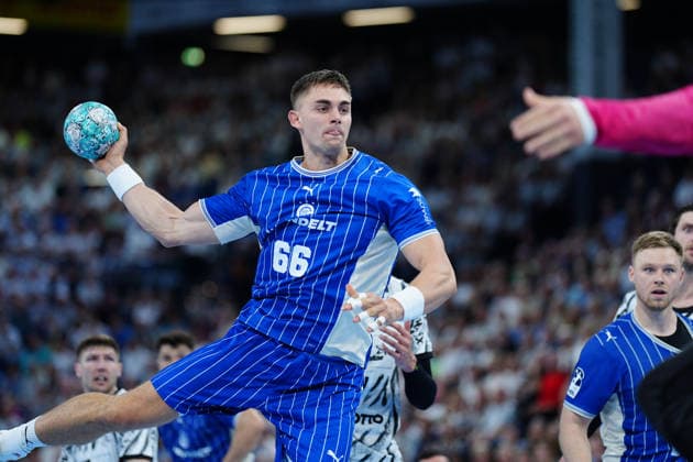 Wurf Tor Stephan Zeman (VfL Gummersbach, 66) GER, THW Kiel vs. VfL Gummersbach, Handball, 1. Bundesliga, Spieltag 7, Saison 2026 2027, 03.10.2026 GER, THW Kiel vs. VfL Gummersbach, Handball, 1. Bundesliga, Spieltag 7, Saison 2026 2027, 03.10.2026 Kiel Copyright: xEibner-Pressefoto MarcelxvonxFehrnx EP_MFN