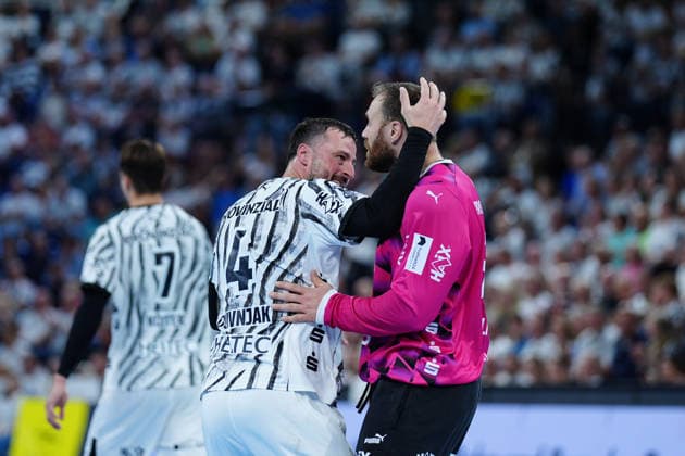 Domagoj Duvnjak (THW Kiel, 04), Andreas Wolff (THW Kiel, 33) GER, THW Kiel vs. VfL Gummersbach, Handball, 1. Bundesliga, Spieltag 7, Saison 2026 2027, 03.10.2026 GER, THW Kiel vs. VfL Gummersbach, Handball, 1. Bundesliga, Spieltag 7, Saison 2026 2027, 03.10.2026 Kiel Copyright: xEibner-Pressefoto MarcelxvonxFehrnx EP_MFN