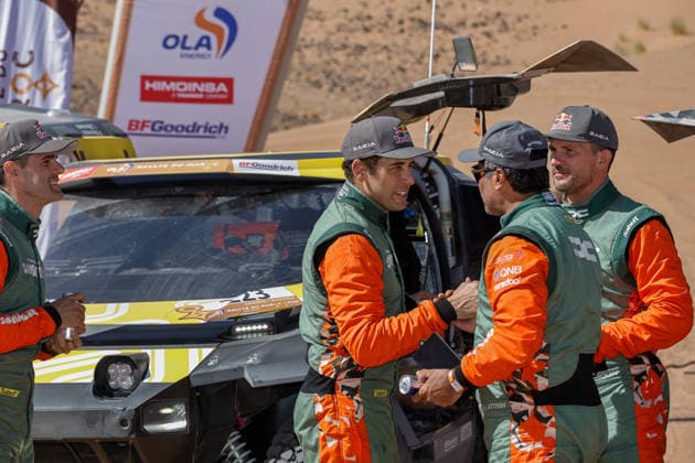 W2RC - RALLYE DU MAROC 2026 MORAES Lucas (bra), Dacia Sandrider, The Dacia Sandriders, FIA W2RC, ULT T1+, action, portrait Finisher podium, portrait during the Stage 5 of the Rallye du Maroc 2026, 4th round of the 2026 WR2C Championship from October 3, 2026 around Zagora, Morocco - AgadirMorocco Copyright: xPauloxMariax