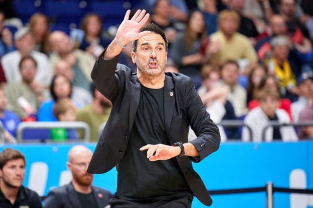 Jesus Ramirez (Bamberg Baskets, Head Coach), GER, ALBA Berlin vs. BMA 365 Bamberg Baskets, Basketball Herren, easy Credit BBL, Saison 2026 27, 4. Spieltag, 03.10.2026 GER, ALBA Berlin vs. BMA 365 Bamberg Baskets, Basketball Herren, easy Credit BBL, Saison 2026 27, 4. Spieltag, 03.10.2026 Berlin