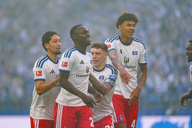 Torjubel Hamburger SV nach Tor zum 1:0 Kofi Amoako (Hamburger SV, 22) GER, Hamburger SV vs. FC Kopenhagen, Fußball, Testspiel, Saison 2026 2027, 04.10.2026 GER, Hamburger SV vs. FC Kopenhagen, Fußball, Testspiel, Saison 2026 2027, 04.10.2026 Hamburg Copyright: xEibner-Pressefoto MarcelxvonxFehrnx EP_MFN