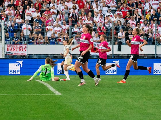 TOR zum 0:3 durch Jill Janssens (1. FC Union Berlin, 77) GER, Fussball, VfB Stuttgart vs. 1. FC Union Berlin, Google Pixel Frauen-Bundesliga, 6 Spieltag, Stuttgart, Saison 2026 2027, 04.10.2026 GER, Fussball, VfB Stuttgart vs. 1. FC Union Berlin, Google Pixel Frauen-Bundesliga, 6. Spieltag, Stuttgart, Saison 2026 2027, 04.10.2026 Stuttgart Copyright: xCarstenxSchweringx EP_CSG