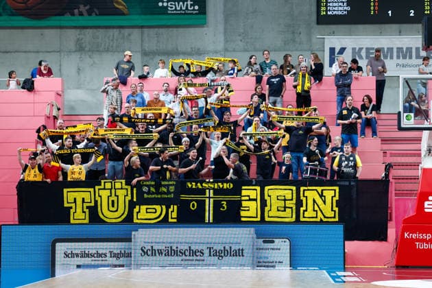 Fanblock, GER, Tigers Tuebingen vs. Nuernberg Falcons, Basketball, ProA, 3. Spieltag, Spielzeit 2026 2027, 04.10.2026 GER, Tigers Tuebingen vs. Nuernberg Falcons, Basketball, ProA, 3. Spieltag, Spielzeit 2026 2027, 04.10.2026 Tigers Tuebingen Copyright: xEibner-Pressefoto KirstenxJaegerx