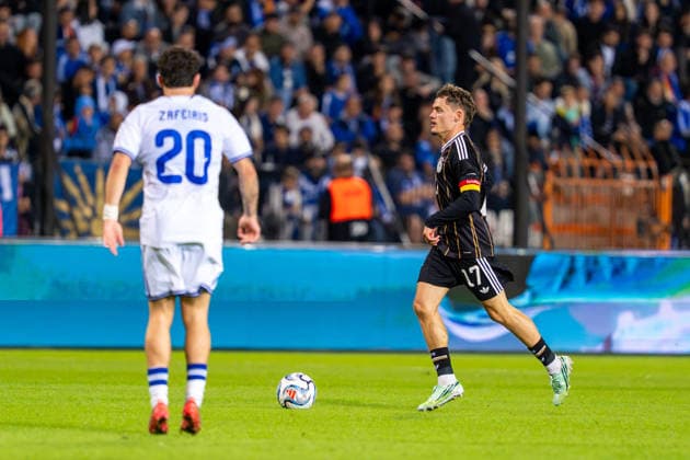 Florian Wirtz (Deutschland, Germany, 17) und Christos Zafeiris (Griechenland, 20) Griechenland vs. Deutschland, Fussball, UEFA Nations Leauge, 4. Spieltag, Saison 2026 2027, 04.10.2026 Griechenland vs. Deutschland, Fussball, UEFA Nations Leauge, 4. Spieltag, Saison 2026 2027, 04.10.2026 Thessaloniki Copyright: xEibner-Pressefoto J.xDerondeaux EP_JDU