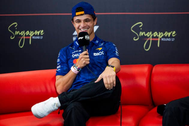 F1 - SINGAPORE GRAND PRIX 2026 NORRIS Lando (gbr), McLaren F1 Team MCL40, portrait, pre-event press conference, PK, Pressekonferenz during the 2026 Formula 1 Singapore Grand Prix, 17th round of the 2026 Formula One World Championship, WM, Weltmeisterschaft from October 9 to 11, 2026 on the Marina Bay Street Circuit, in Singapore, Singapore - SingaporeSingapore Copyright: xJulienxDelfossex