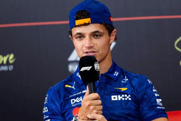 F1 - SINGAPORE GRAND PRIX 2026 NORRIS Lando (gbr), McLaren F1 Team MCL40, portrait, pre-event press conference, PK, Pressekonferenz during the 2026 Formula 1 Singapore Grand Prix, 17th round of the 2026 Formula One World Championship, WM, Weltmeisterschaft from October 9 to 11, 2026 on the Marina Bay Street Circuit, in Singapore, Singapore - SingaporeSingapore Copyright: xJulienxDelfossex