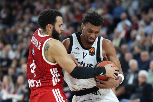 Derrick Alston Jr. (Virtus Bologna, 21) mit Duane Washington Jr. (FC Bayern Basketball, 04), GER, FC Bayern Basketball vs. Virtus Bologna, Basketball, Euroleague, 4. Spieltag, Saison 2026 2027, 08.10.2026, GER, FC Bayern Basketball vs. Virtus Bologna, Basketball, Euroleague, 4. Spieltag, Saison 2026 2027, 08.10.2026 Muenchen Copyright: xEibner-Pressefoto JennixMaulx EP_JML