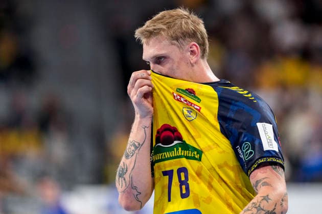 Edwin Aspenbäck (RNL, 78), Spieler der Rhein-Neckar-Löwen, Einzelbild, Einzelfoto, Aktion, Action, enttäuscht schauend, Enttäuschung, Frustration, disappointed, pessimistisch, 08.10.2026, Mannheim (Deutschland), Handball, Bundesliga, Rhein-Neckar Löwen - ThSV Eisenach