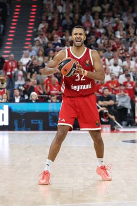 Johannes Thiemann (FC Bayern Basketball, 32), GER, FC Bayern Basketball vs. Virtus Bologna, Basketball, Euroleague, 4. Spieltag, Saison 2026 2027, 08.10.2026, GER, FC Bayern Basketball vs. Virtus Bologna, Basketball, Euroleague, 4. Spieltag, Saison 2026 2027, 08.10.2026 Muenchen Copyright: xEibner-Pressefoto JennixMaulx EP_JML