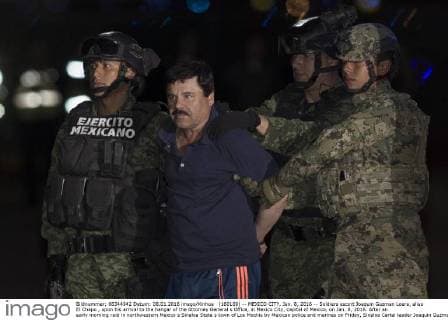 (160109) -- MEXICO CITY, Jan. 8, 2016 -- Soldiers escort Joaquin Guzman Loera, alias El Chapo , upon his arrival to the hangar of the Attorney General s Office, in Mexico City, capital of Mexico, on Jan. 8, 2016. After an early morning raid in northwestern Mexico s Sinaloa State s town of Los Mochis by Mexican police and marines on Friday, Sinaloa Cartel leader Joaquin Guzman Loera was recaptured, six months after his second prison break. ) MEXICO-MEXICO CITY-SECURITY-GUZMAN LOERA-RECAPTURE PedroxMera