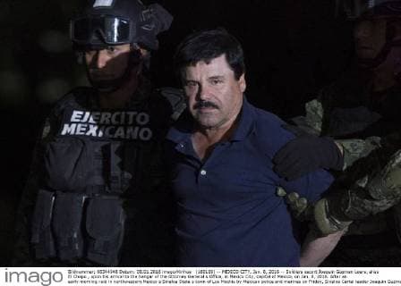 (160109) -- MEXICO CITY, Jan. 8, 2016 -- Soldiers escort Joaquin Guzman Loera, alias El Chapo , upon his arrival to the hangar of the Attorney General s Office, in Mexico City, capital of Mexico, on Jan. 8, 2016. After an early morning raid in northwestern Mexico s Sinaloa State s town of Los Mochis by Mexican police and marines on Friday, Sinaloa Cartel leader Joaquin Guzman Loera was recaptured, six months after his second prison break. ) MEXICO-MEXICO CITY-SECURITY-GUZMAN LOERA-RECAPTURE AlejandroxAyala