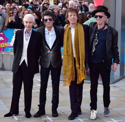 . 04 04 2016. London, United Kingdom. Charlie Watts, Ronnie Wood, Mick Jagger, Keith Richards attend The Rolling Stones Exhibitionism private view. Legendary rockers attend private view of first major international exhibition dedicated to them. Set across nine galleries the display includes over 500 artefacts spanning the band s 50 year career, including work from Andy Warhol, Shepard Fairey, Alexander McQueen, Ossie Clark, Tom Stoppard and Martin Scorsese, at Saatchi Gallery, London. xNilsxJorgensenx xi-Imagesx IIM-12333-0004