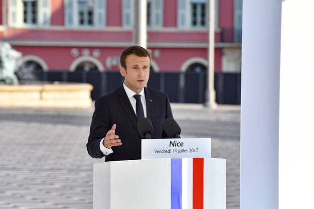 Bilder des Tages Emmanuel Macron (president de la republique) NEWS : 14 juillet hommage aux victimes attentat de Nice - Nice - 14 07 2017 NorbertScanella Panoramic