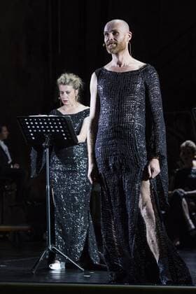 SPERRFRIST EMBARGO, Kein Licht, Ruhrtriennale, Duisburg, Germany SPERRFRIST EMBARGO bis to 8:00pm, 25 August 2017 Duisburg, Germany. 22 August 2017. Pictured: Niels Bormann and Caroline Peters. Dress rehearsal of the Ruhrtriennale world premiere Kein Licht, a Thinkspiel by Philippe Manoury and Nicolas Stemann. Adapted from the stage play Kein Licht. by Elfriede Jelinek. Performances run at the Gebläsehalle at Landschaftspark Nord in Duisburg from 25 August to 3 September 2017. Actors: Caroline Peter and Niels Bormann, Opera singers: Christina Daletska, Lionel Peintre, Sarah Sun and Olivia Vermeulen. Only for editorial use in connection with Ruhrtriennale reporting
