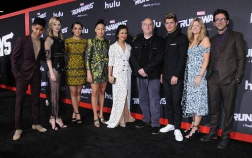 November 16, 2017 - Westwood, CA, U.S. - 16 November 2017 - Westwood, California - Rhenzy Feliz, Virginia Gardner, Ariela Barer, Allegra Acosta, Lyrica Okano, Jeph Loeb, Josh Schwartz, Stephanie Savage, Gregg Sulkin, . Premiere Of Hulu s Marvel s Runaways held at Regency Village Theater in Westwood. Photo Credit: AdMedia Westwood U.S. - ZUMAa123 20171116_zaa_a123_402 Copyright: xBirdiexThompsonx