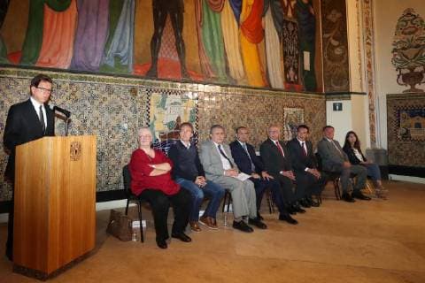 April 2, 2018 - EUM20180402ACT04.JPG.CIUDAD DE MEXICO, Museum Museo Carpizo.- Este lunes 2 de abril de 2018, se inaugura la Sala Jorge Carpizo del Museo de las Constituciones, en la colonia Centro. En la imagen, Alberto Vital, coordinador de Humanidades de la UNAM, habla en conferencia de prensa. Sentados, de izq. a der: Manuel Velasco, gobernador de Chispas; Luis Raul Gonzalez, titular de la Comision Nacional de los Derechos Humanos; Alfonso Navarrete Prida, secretario de Gobernacion; Jose Narro, secretario de Salud; Alejandro Moreno, gobernador de Campeche y familiares de Jorge Carpizo. Foto: Agencia EL UNIVERSAL Berenice Fragoso RDB. - ZUMAu78_ 20180402_zaf_u78_023 Copyright: xBerenicexFregosoxElxUniversalx