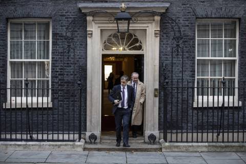 November 13, 2018 - London, London, UK - London, UK. Conservative Chief Whip Julian Smith (L) and Attorney General Geoffrey Cox QC (R) leave 10 Downing Street after the Cabinet meeting. London UK - ZUMAl94_ 20181113_zaf_l94_034 Copyright: xRobxPinneyx