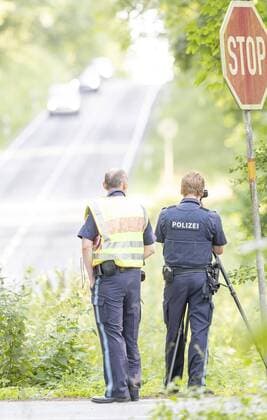 Rimpar, Bundesstraße, 18.07.2019, Geschwindigkeits- und Motorradkontrolle der Polizei Bild: Laser Messung, Geschwindigkeitsmessung Copyright: HMBxMedia xHeikoxBecker