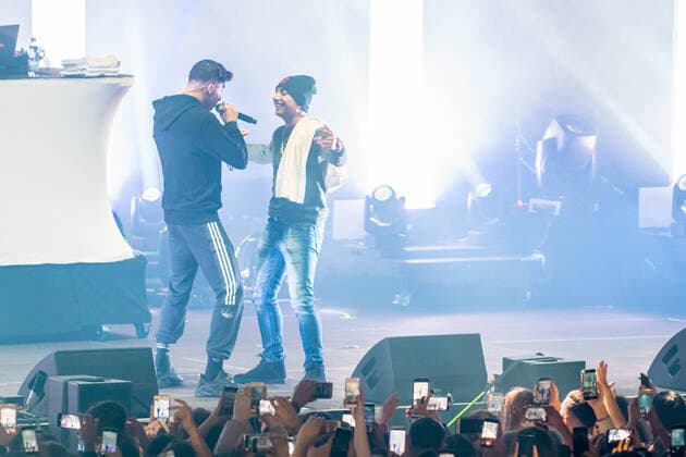 Rüsselsheimer Rapper MERO zieht Jugendliche in die Ludwigsburger MHP-Arena - Impressionen vom Konzert Rapper MERO zieht Jugendliche in die Ludwigsburger MHP-Arena - Impressionen vom Konzert, 71636 Ludwigsburg, Deutschland Copyright: 7aktuellx xNilsxReeh