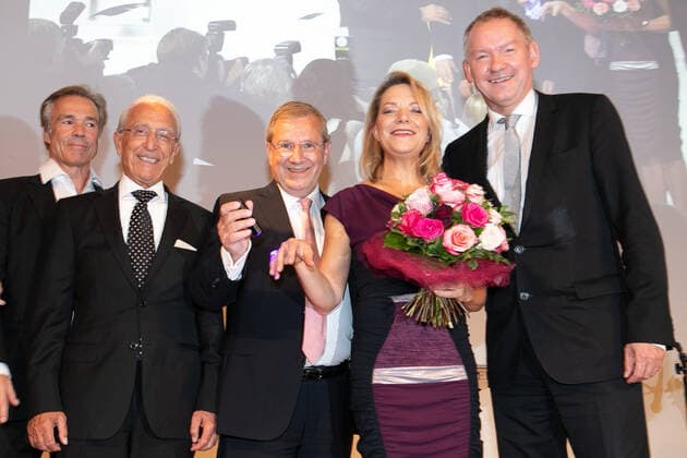 Hannover, Verleihung des Leibniz Ring Hannover an Meeresbiologin Prof.Dr. Antje Boetius, Laudatio Hannes Jaenicke, im Hannover Congress Centrum, von links: Hannes Jaenicke, Prof. Madjid Samii, Rolf Köster, Jan Hofer, Antje Boetius, Lutz Marmor,